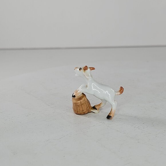 Freeman McFarlin George Good Baby Goat Kid With Spilled Milk Bucket - Picture 4 of 8